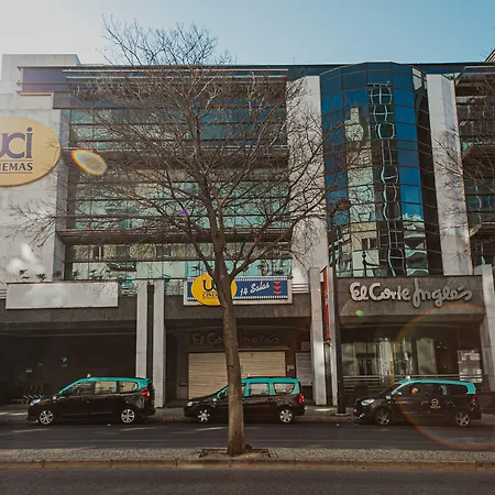 招待所 Seven Dreams 4*